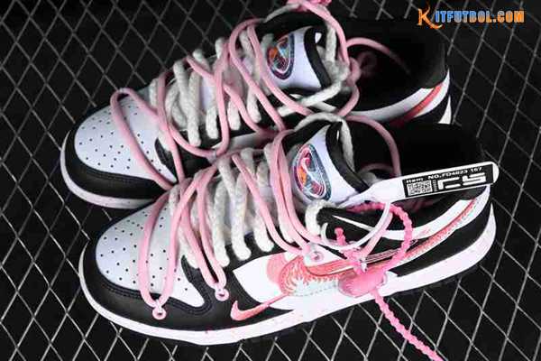Nike SB Dunk Low Blanco/Negro/Rosa FD4623-157