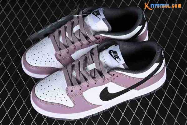 Nike SB Dunk Low Blanco/Negro/Violeta DO7413-991