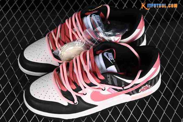 Nike SB Dunk Low Blanco/Negro/Rosa CW1590-100