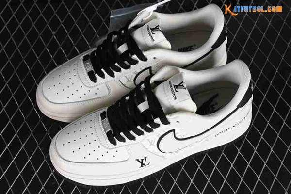 Nike Air Force 1'07 Low Blanco/Negro FB0788-100